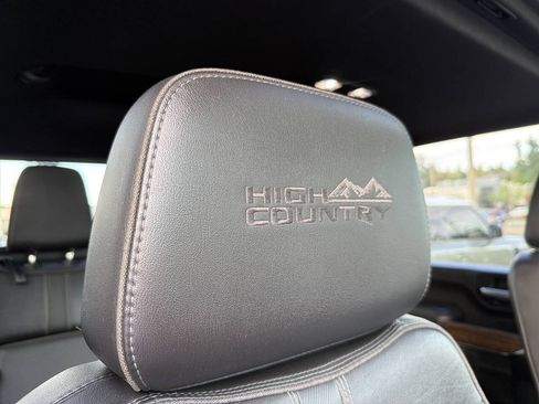 Used 2021 Chevrolet Silverado 2500 High Country w/ Z71 Off-Road Package AWD/4WD image 19
