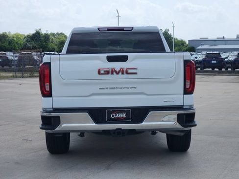 Used 2025 GMC Sierra 1500 SLT RWD image 6