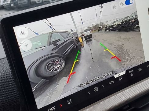 New 2026 Ford Explorer Active image 21