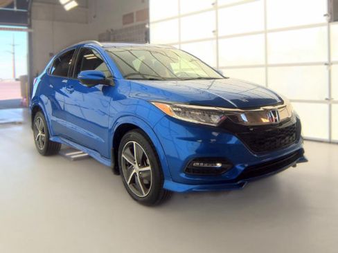 Certified 2020 Honda HR-V Touring image 2