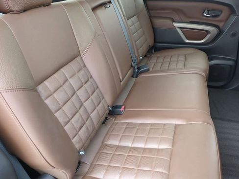 Used 2021 Nissan Titan Platinum Reserve w/ Moonroof Package image 20