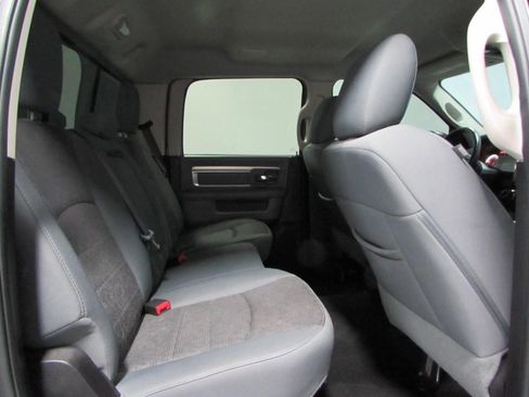 Used 2016 RAM 1500 Big Horn AWD/4WD image 19