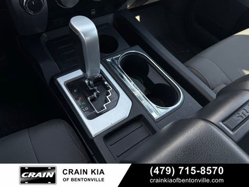 Used 2018 Toyota Tundra SR5 w/ SR5 Upgrade Package AWD/4WD image 18