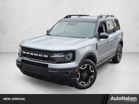 Used 2022 Ford Bronco Sport Outer Banks w/ Tech Package image 1