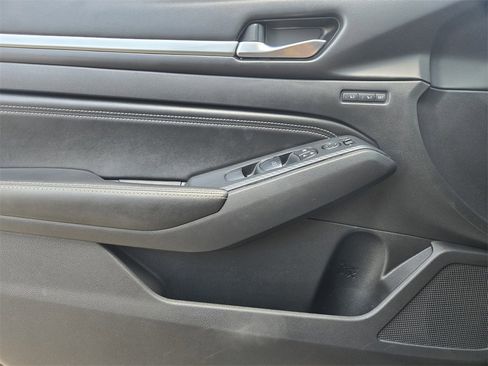 Used 2019 Nissan Altima 2.0 Edition One image 22