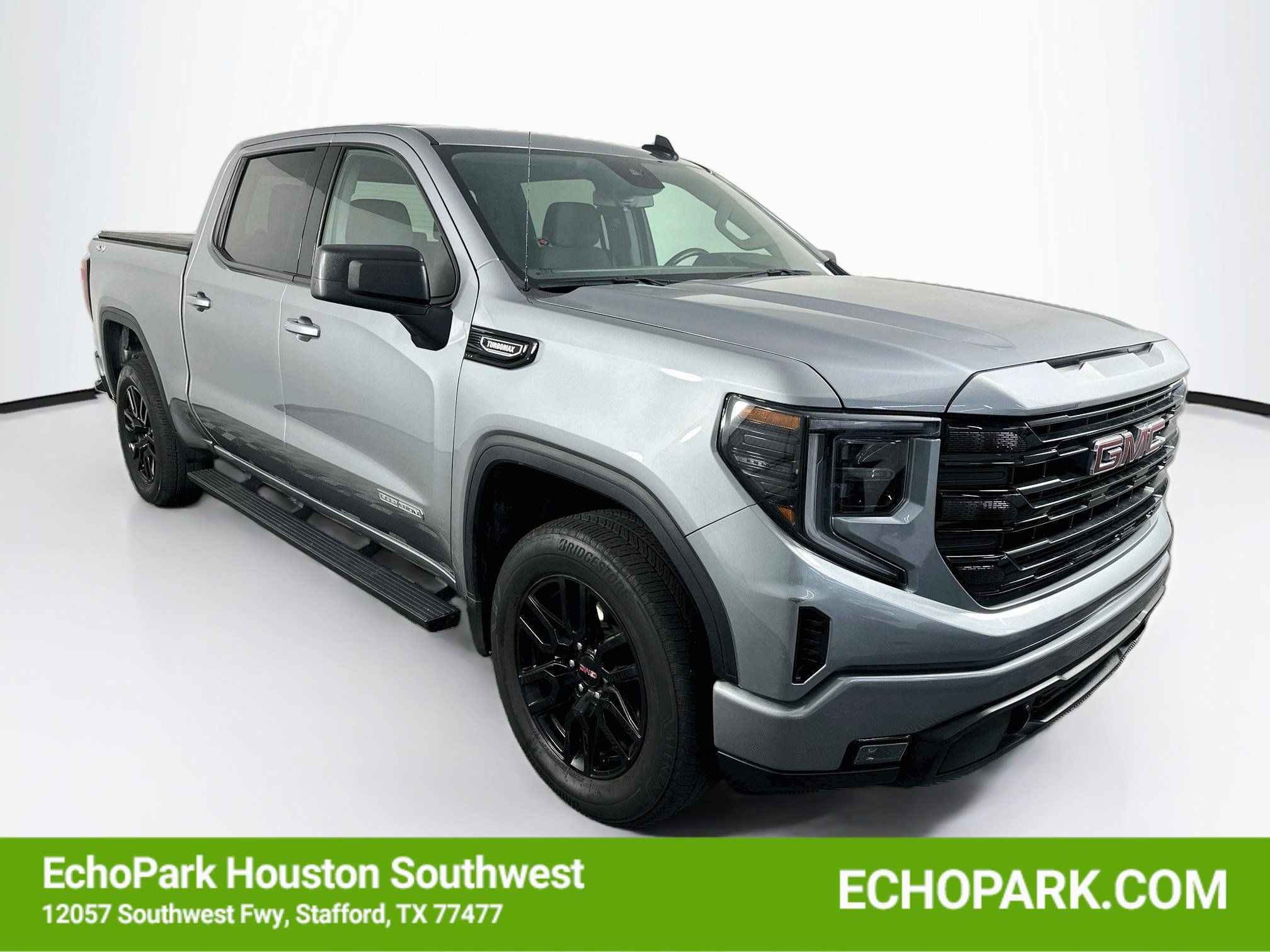 Used 2025 GMC Sierra 1500 Elevation AWD/4WD image 1
