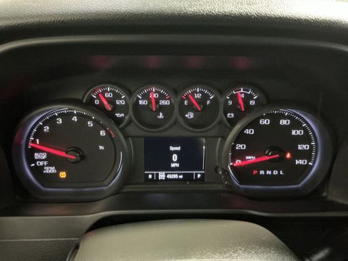 Used 2022 Chevrolet Silverado 1500 Custom AWD/4WD image 18