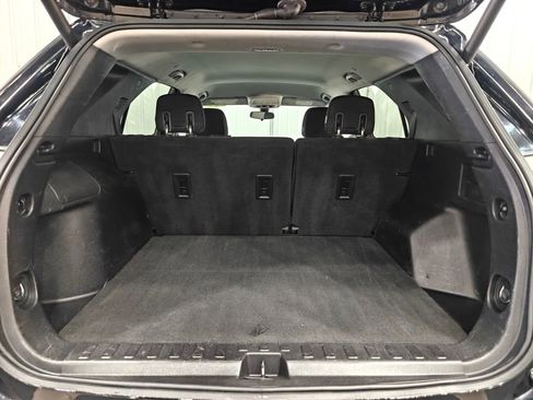 Used 2018 Chevrolet Equinox LT FWD image 26
