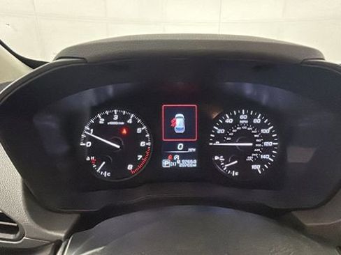 Used 2024 Subaru Crosstrek 2.0i AWD/4WD image 15