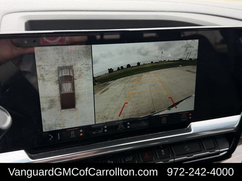 Used 2025 GMC Sierra 2500 SLE w/ SLE Value Package; AWD/4WD image 18