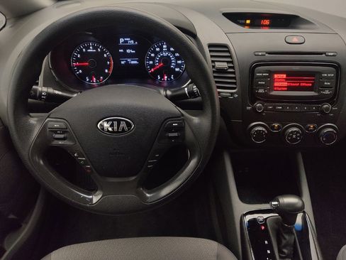 Used 2017 Kia Forte LX image 22