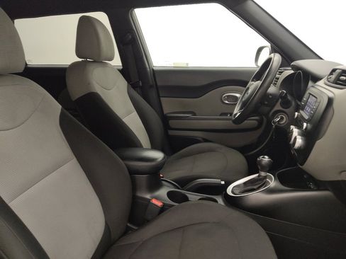 Used 2019 Kia Soul FWD image 21