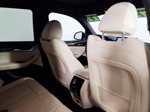 Used 2022 BMW X3 xDrive30i w/ Premium Package 2 image 11