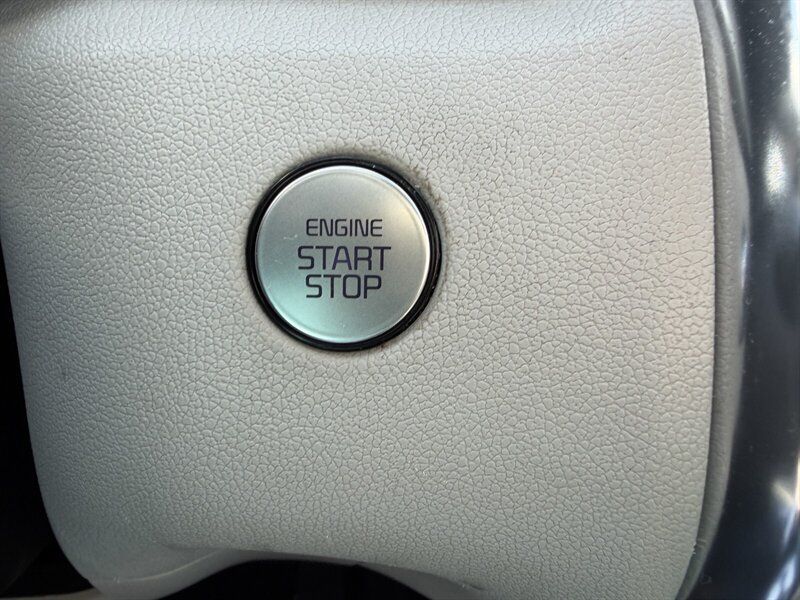 Used 2023 Kia Sorento SX FWD image 27