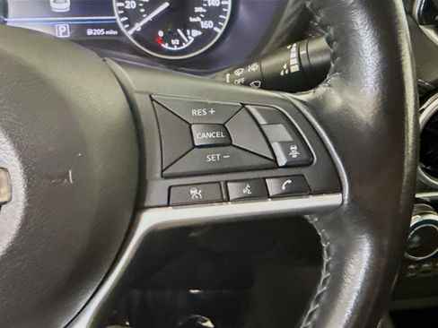 Used 2022 Nissan Sentra SV FWD image 15