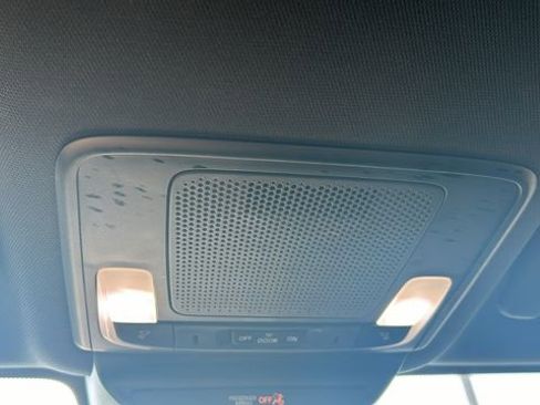 Used 2023 Honda HR-V Sport image 23