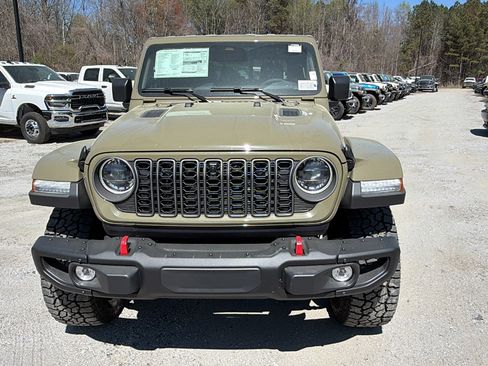 New 2026 Jeep Gladiator Rubicon AWD/4WD image 3