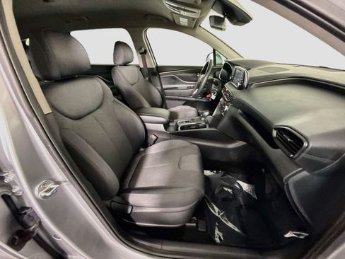 Used 2020 Hyundai Santa Fe SE FWD image 28