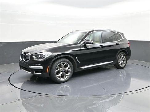 Used 2021 BMW X3 xDrive30i w/ Premium Package image 32