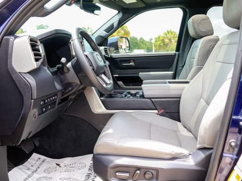 Used 2025 Toyota Tundra Limited w/ Power Package AWD/4WD image 8