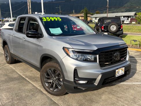 Certified 2023 Honda Ridgeline Sport image 1