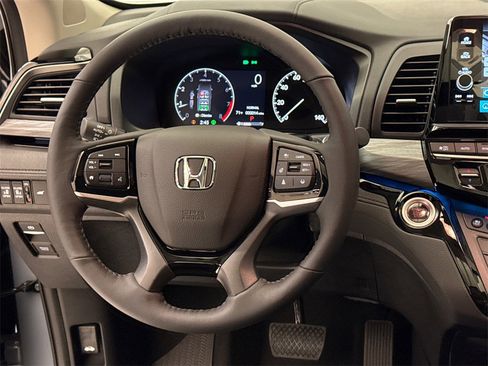 New 2026 Honda Odyssey Elite image 16