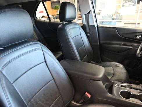 Used 2021 Chevrolet Equinox LT AWD/4WD image 8
