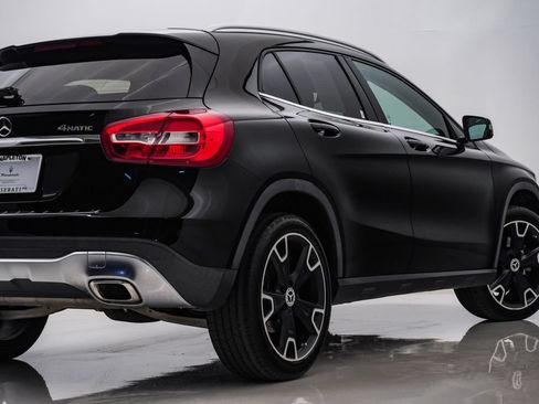 Used 2019 Mercedes-Benz GLA 250 4MATIC image 9