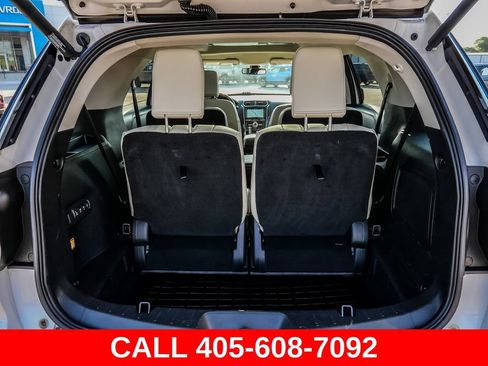 Used 2018 Ford Explorer Platinum AWD/4WD image 15