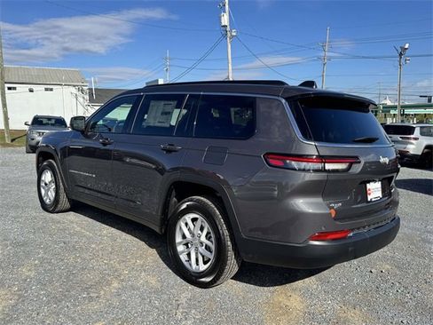 New 2025 Jeep Grand Cherokee L Laredo w/ Luxury Tech Group I image 21