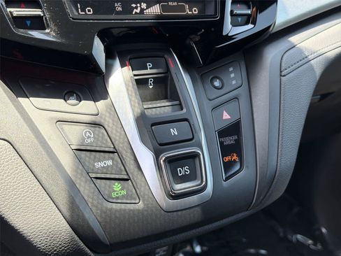 Used 2025 Honda Odyssey Sport-L image 18