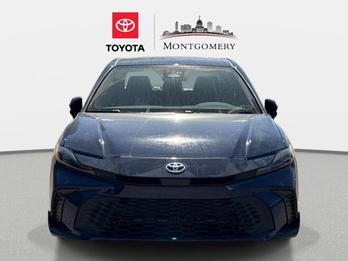 New 2026 Toyota Camry SE FWD image 8