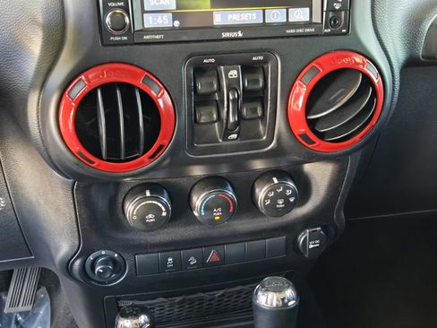 Used 2016 Jeep Wrangler Unlimited Sport w/ Quick Order Package 24S image 22
