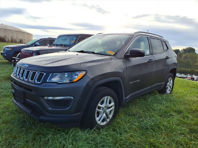 Used 2020 Jeep Compass Sport w/ Cold Weather Group AWD/4WD image 11