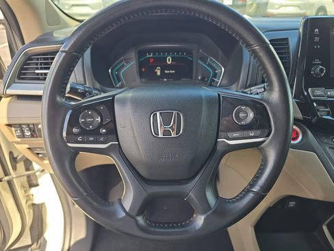 Used 2018 Honda Odyssey EX-L image 24