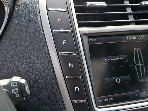Used 2016 Lincoln MKX Reserve w/ Climate Package AWD/4WD image 16