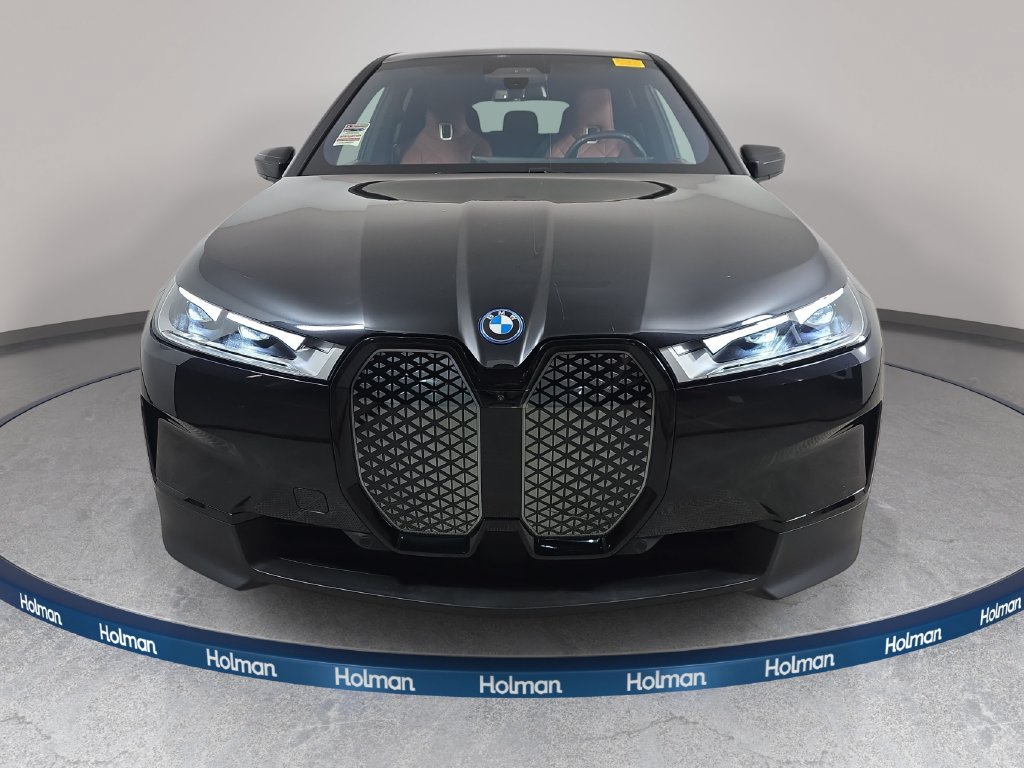 Certified 2024 BMW iX xDrive50 AWD/4WD image 2