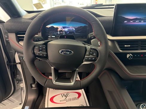 New 2026 Ford Explorer ST-Line w/ ST-Line Street Pack RWD image 18