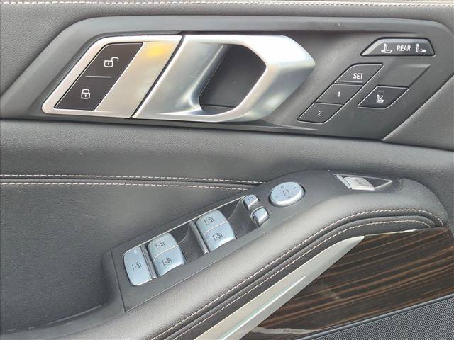 Used 2024 BMW X7 xDrive40i AWD/4WD image 14