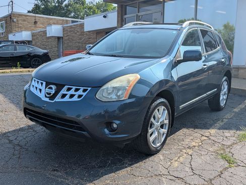 Used 2013 Nissan Rogue SL AWD/4WD image 3