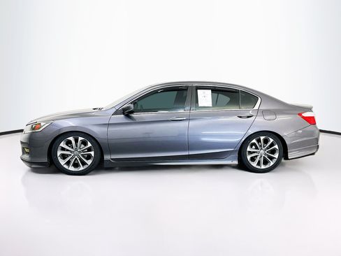 Used 2015 Honda Accord Sport image 4