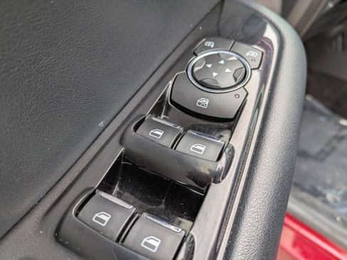 Used 2017 Ford Edge SEL w/ Equipment Group 201A image 20