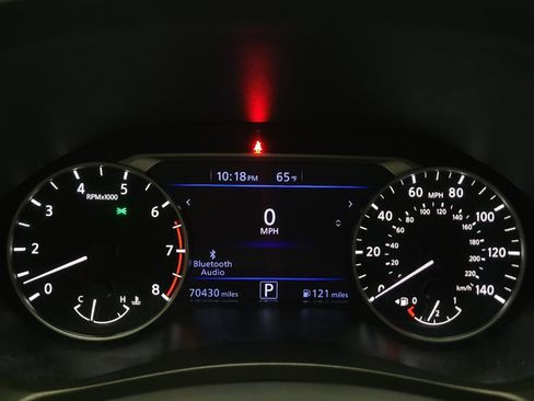 Used 2021 Nissan Altima 2.5 SV w/ SV Premium Package AWD/4WD image 23