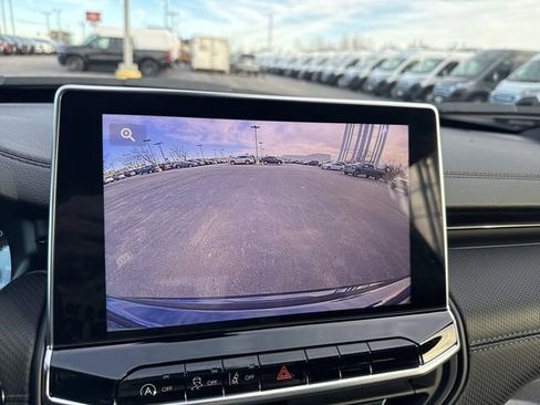 New 2026 Jeep Compass Latitude image 35