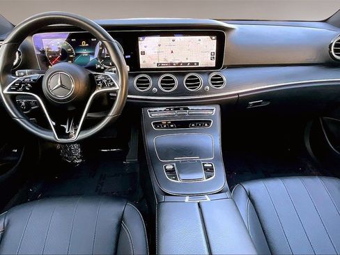 Used 2022 Mercedes-Benz E 350 Sedan image 7