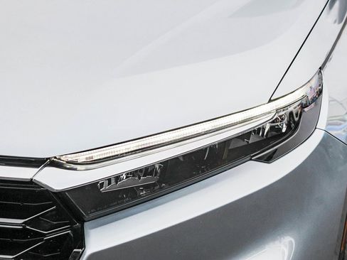 Used 2023 Honda CR-V EX image 4