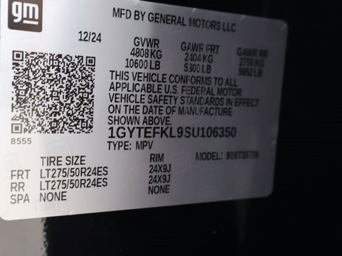 New 2025 Cadillac Escalade IQ Sport 2 w/ LPO, ONYX Package image 29