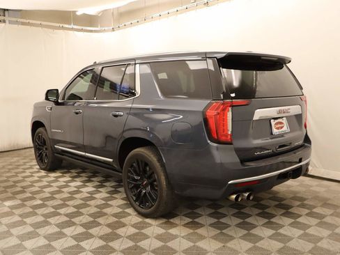 Used 2021 GMC Yukon Denali w/ Denali Ultimate Package image 3