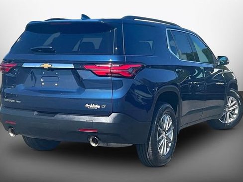 Used 2023 Chevrolet Traverse LT AWD/4WD image 2