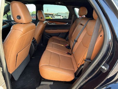 Used 2021 Cadillac XT5 Premium Luxury FWD image 21